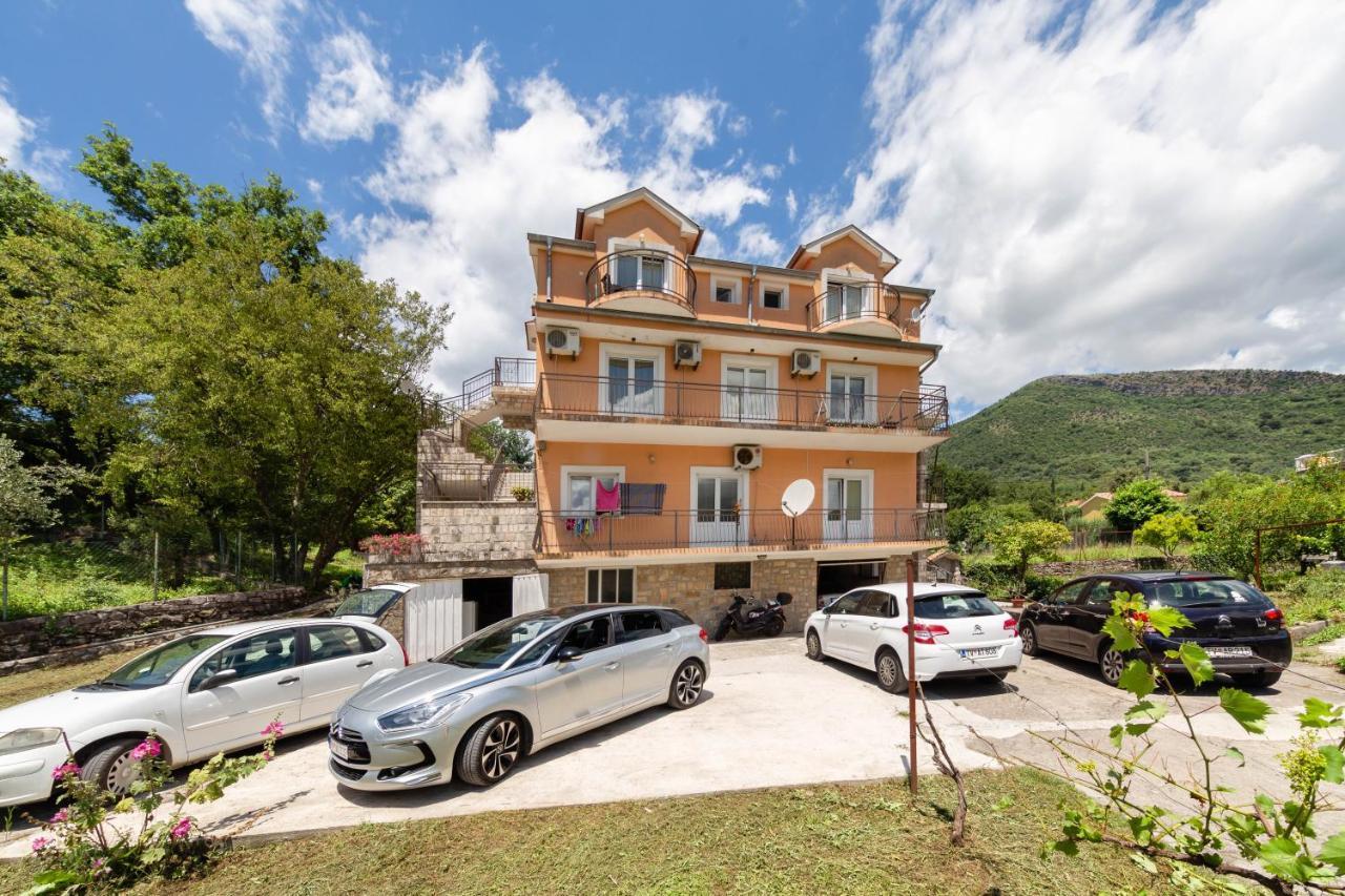 Apartments Pelle Tivat Kültér fotó
